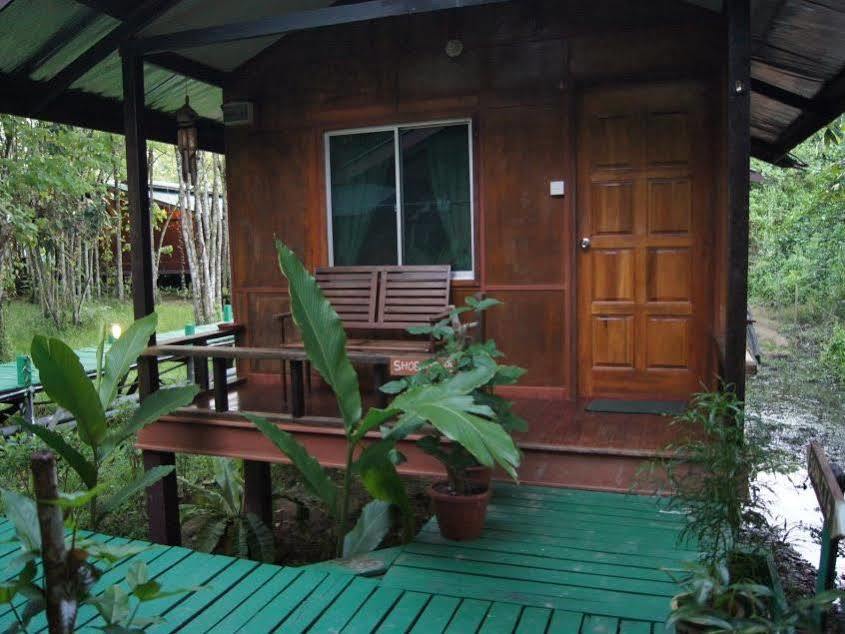 Nature alojamiento Kinabatangan Bilit Exterior foto